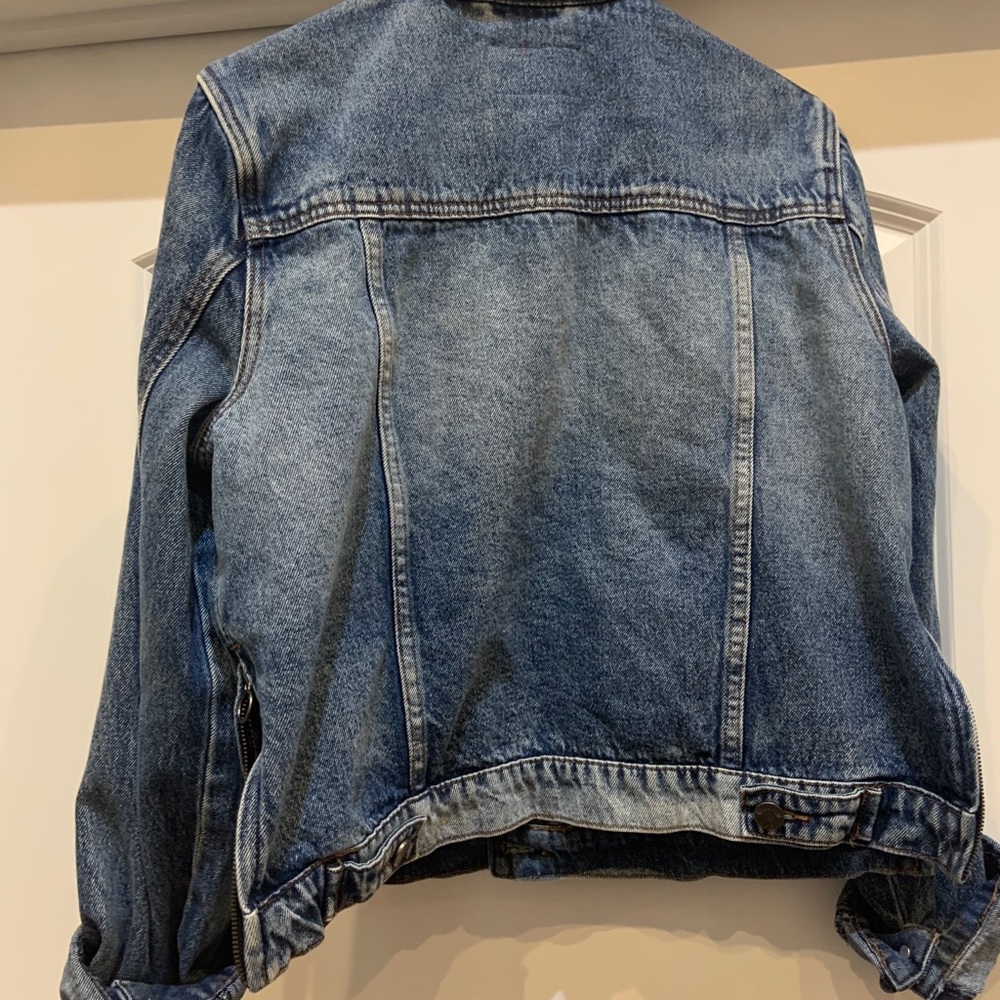 William Rast Jean Jacket Acid Washed - Picture 2 of 4